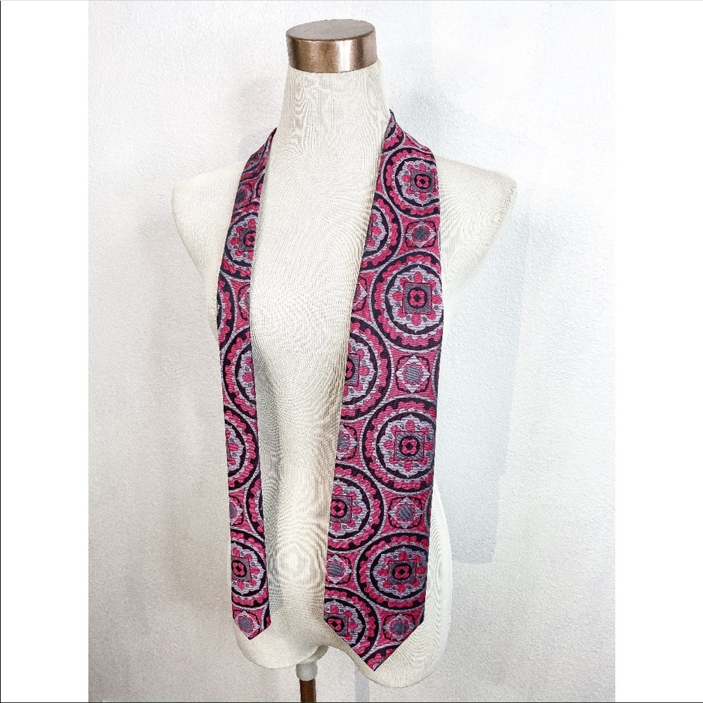 Vintage Wide Neck Tie